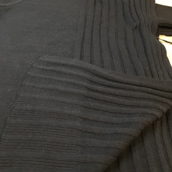 🆕 Vera Wang Oversized Brown Sweater NWT size medium - Picture 3 of 8